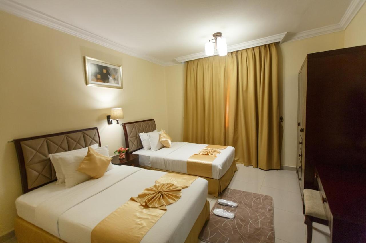 Crown Palace Hotel & Suites Ajman Exterior photo